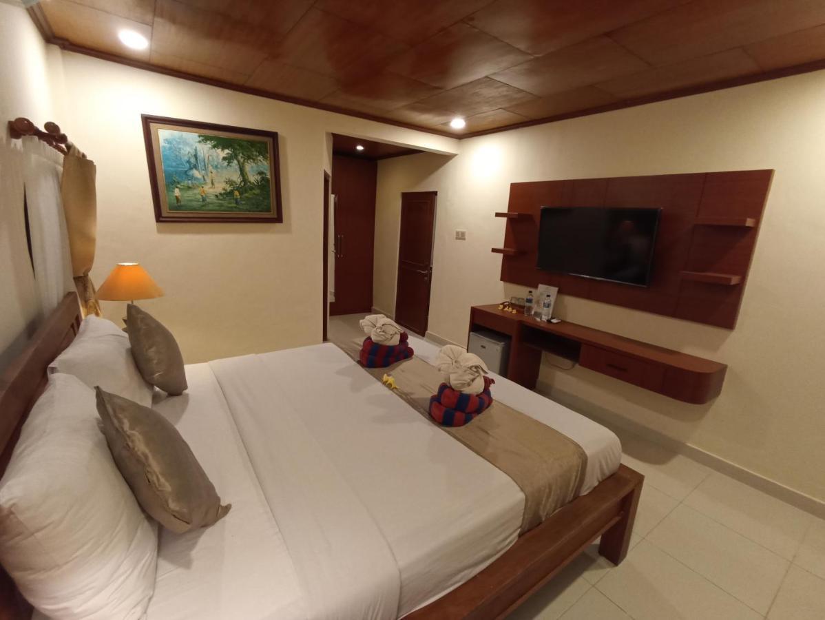 Kusnadi 3* Legian